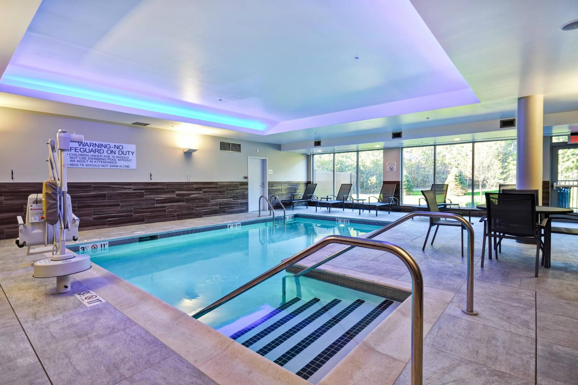 Fairfield Inn & Suites By Marriott Plymouth Ngoại thất bức ảnh
