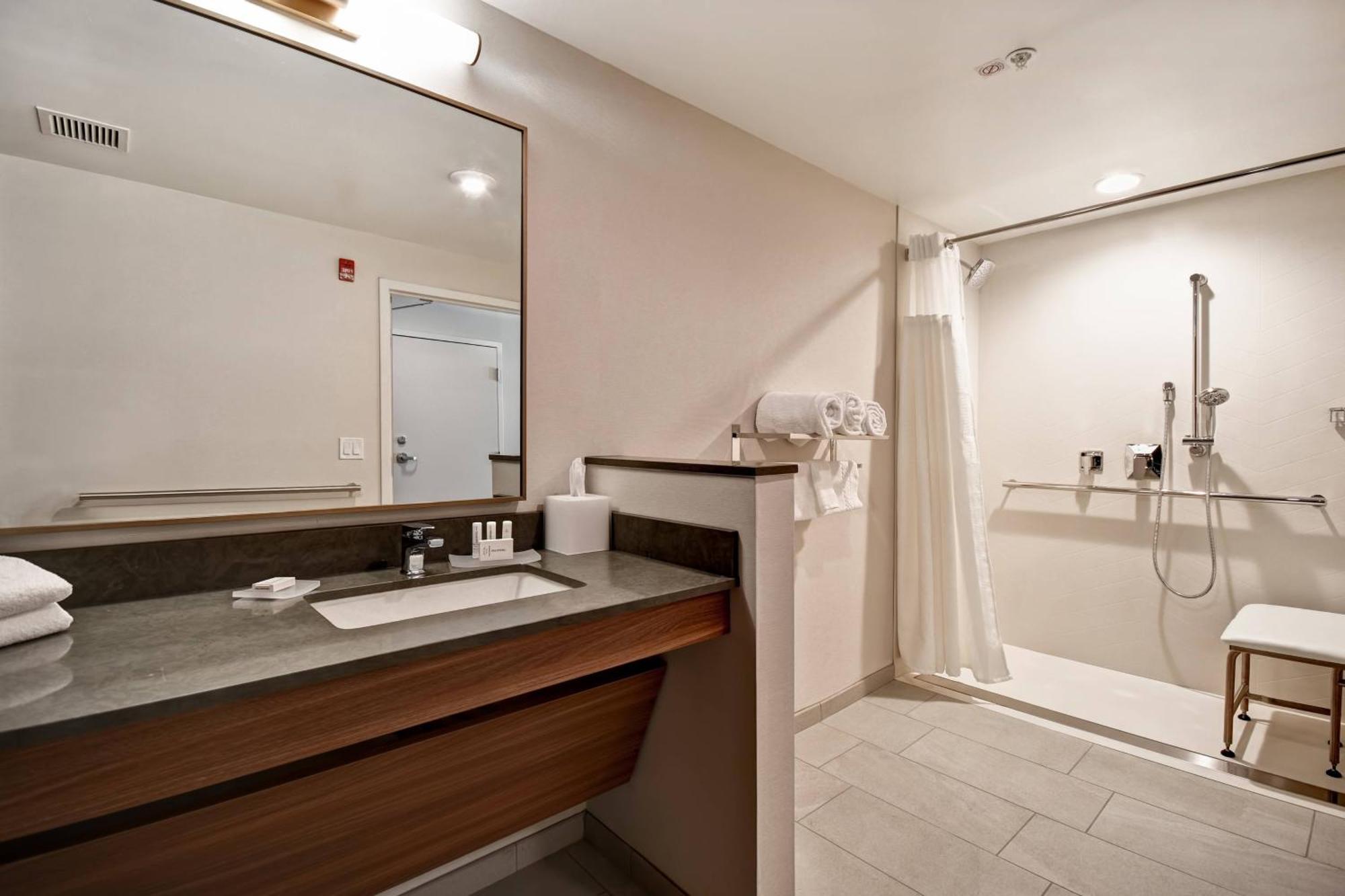 Fairfield Inn & Suites By Marriott Plymouth Ngoại thất bức ảnh